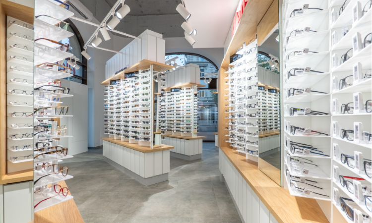 Interiér optiky Budapest